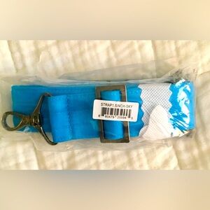 NWT Lug 1.5” Nylon strap in Sky Blue